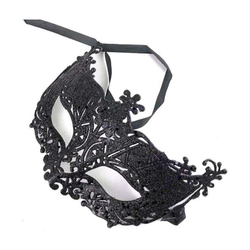 Elegant Black Lace Masquerade Mask - Picture 7 of 7
